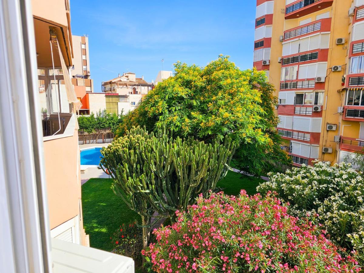 Estudio Vip Mediterraneo - Alojamientos La Torre Torre Del Mar Dış mekan fotoğraf
