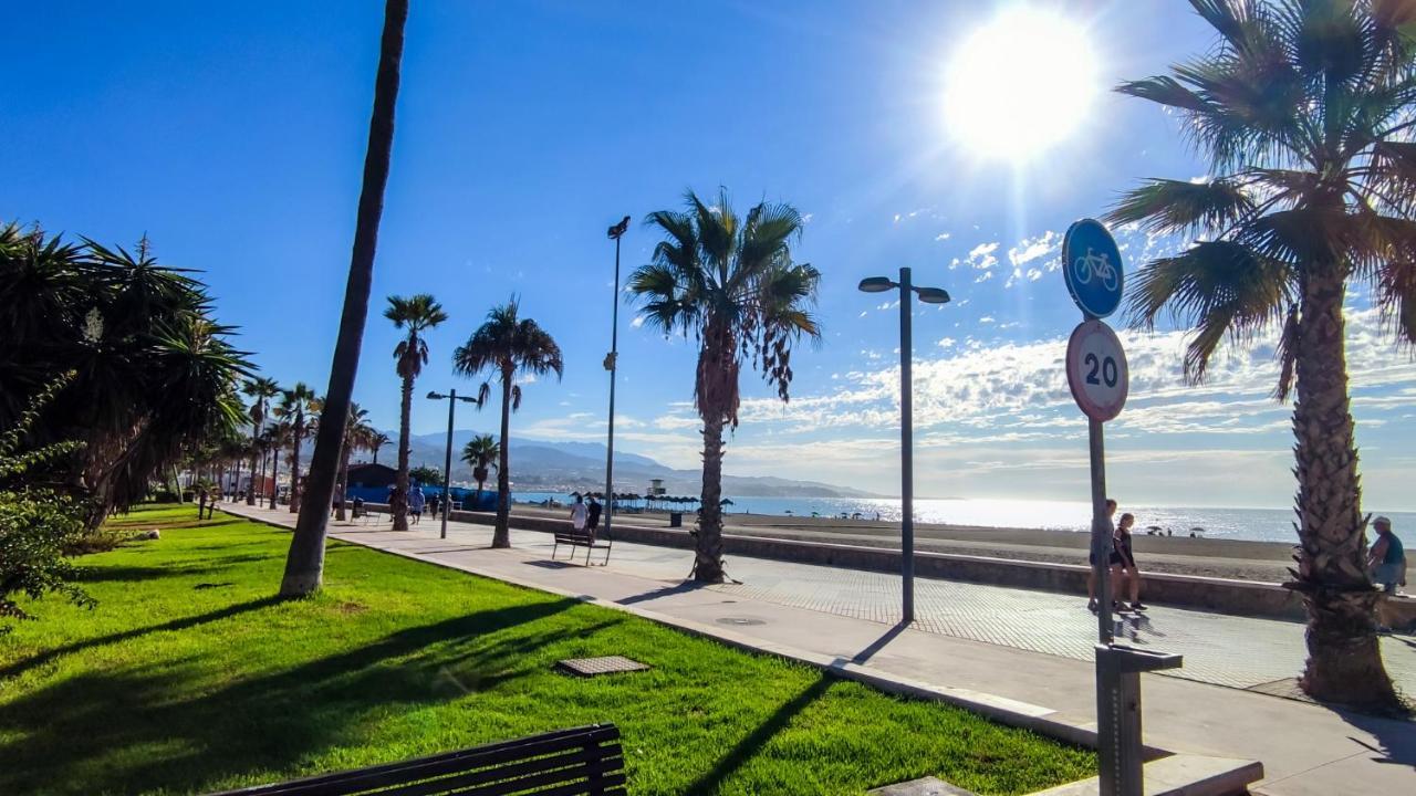 Estudio Vip Mediterraneo - Alojamientos La Torre Torre Del Mar Dış mekan fotoğraf